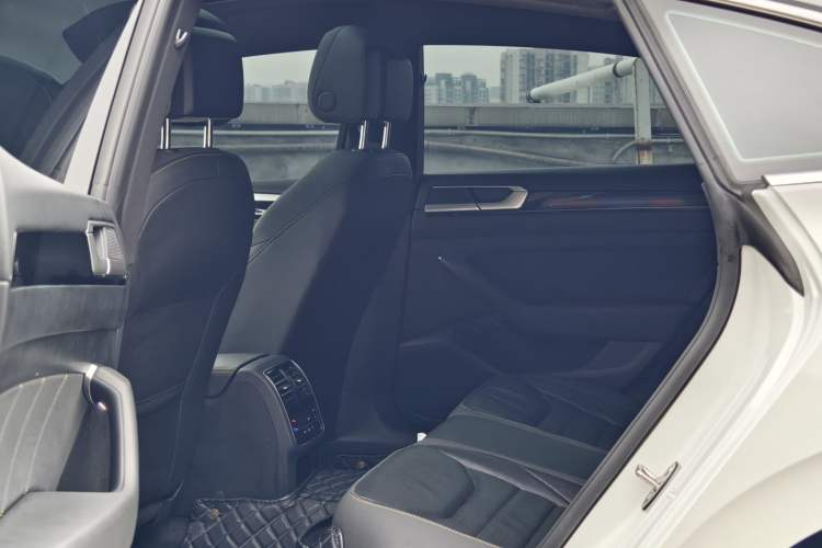 Used Volkswagen FAW-Volkswagen CC 2024 380TSI Striking Edition