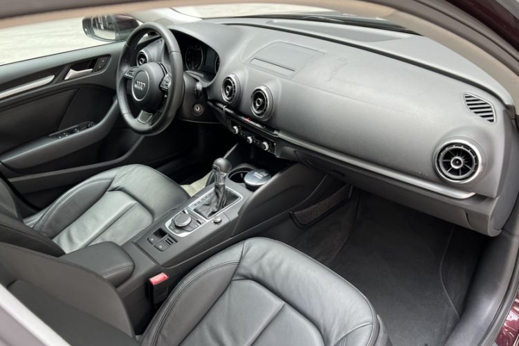 Used Audi A3 2014 Sportback 35 TFSI Automatic Comfort Model
