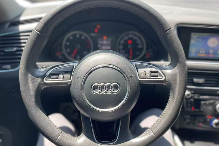 Used Audi Q5 2013 40 TFSI Ambition
