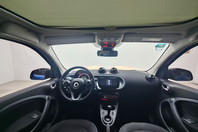 Used  forfour 2018 1.0L 52kW Passion Edition
