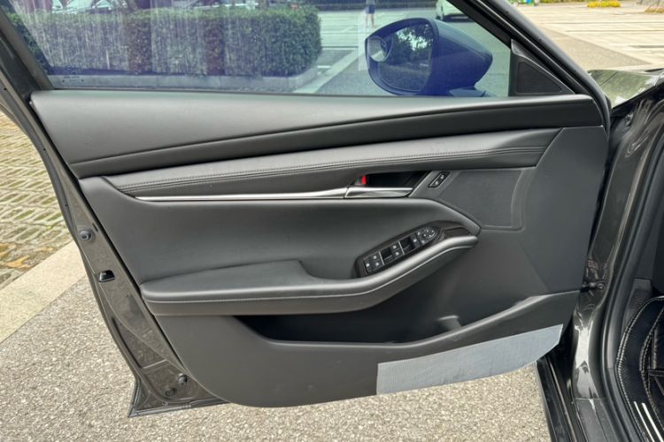 Used Mazda Mazda 3 Axela 2021 2.0L Automatic Zhi Rui Edition
