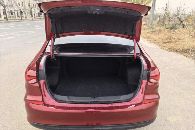 Used Chevrolet Monza 2022 320 Automatic Enjoyment Sunroof Version
