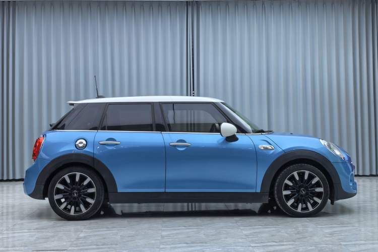 Used  MINI 2015 2.0T COOPER S Five-Door Edition