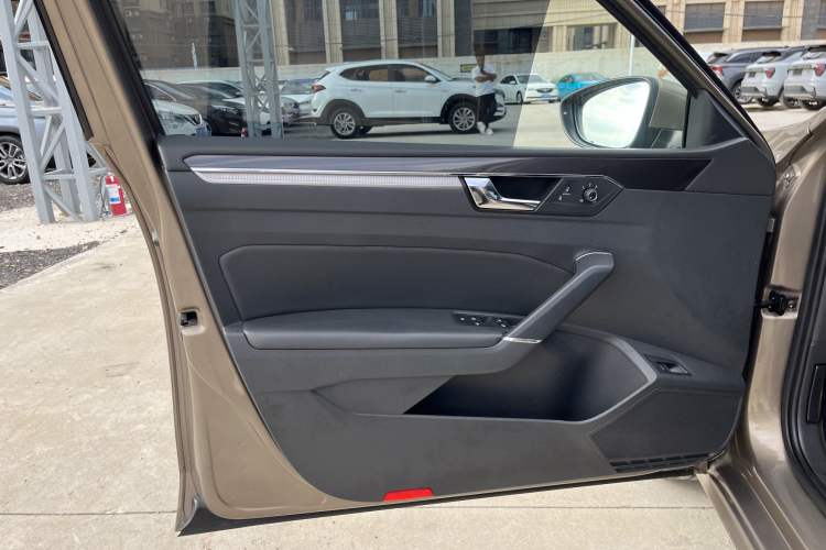 Used Volkswagen Passat 2016 380TSI DSG Prestige Edition
