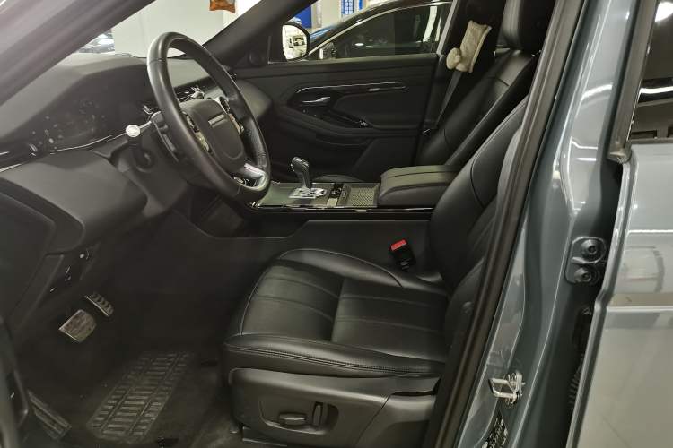 Used Land Rover Range Rover Evoque 2020 249 PS R-DYNAMIC S Sport Edition
