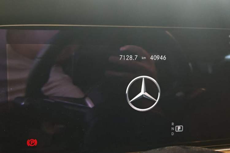 Used Mercedes-Benz E-Class 2021 E 300 L Sporty and Stylish Model
