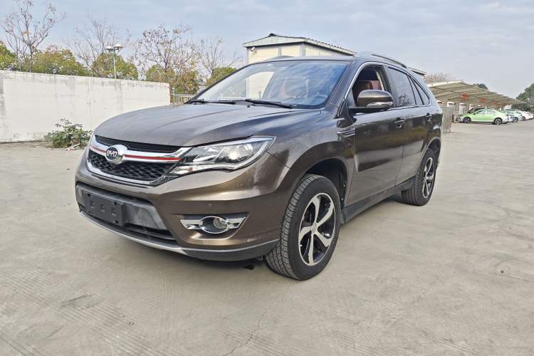 Used BYD S7 2017 2.0T Automatic Luxury Model
