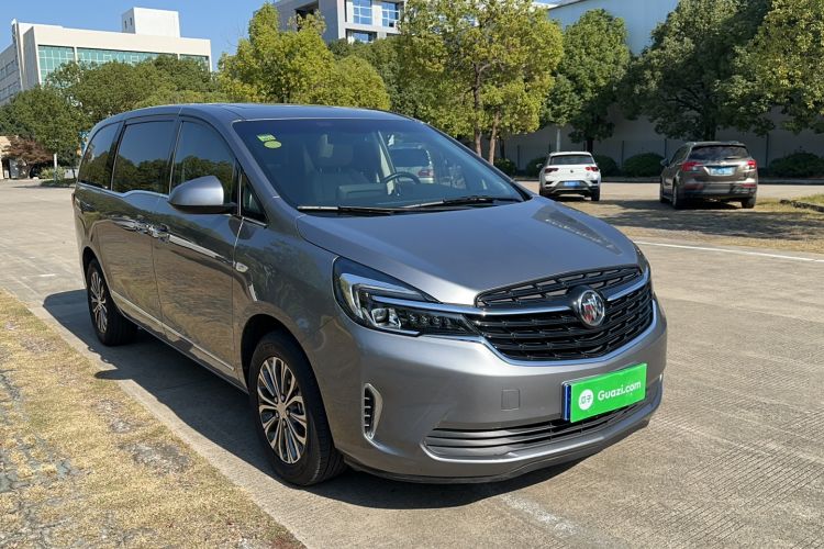 Used Buick GL8 2021 Land Cruiser Executive Class 652T Luxury Model
