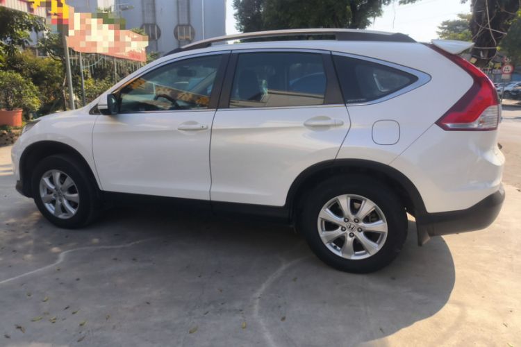 Used Honda CR-V 2012 2.0L two-wheel drive urban version
