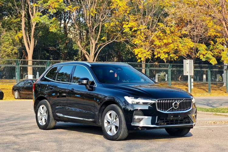 Used Volvo XC60 2022 B5 4x4 Zhiyi Luxury Edition
