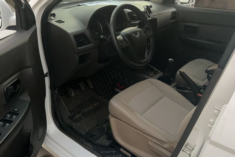 Used Wuling Hongguang 2018 1.5L S Standard Version L2B
