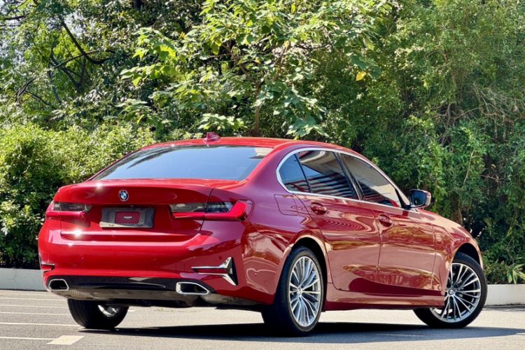 Used BMW 3 Series 2020 325Li First Edition
