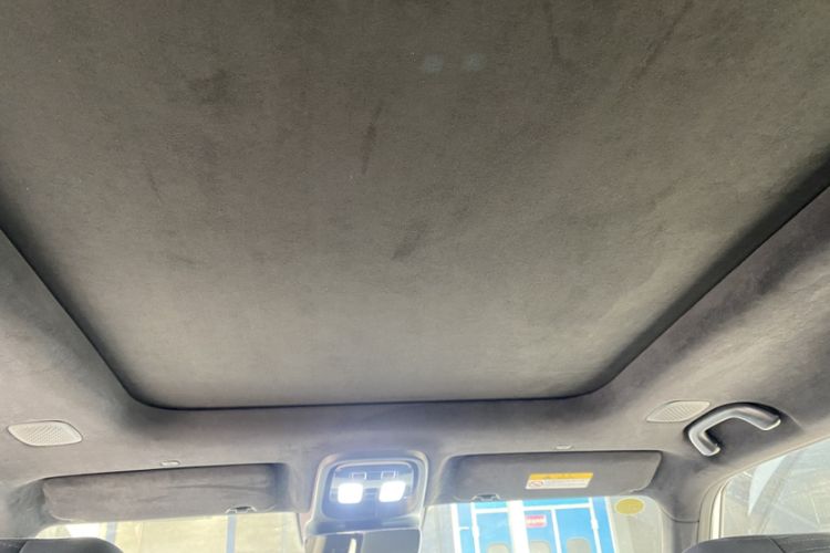 Used  G318 2024 Four-Wheel-Drive Air Suspension Model