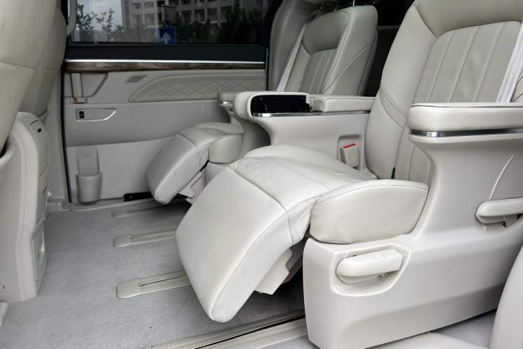 Used GAC Trumpchi M8 2018 320T Luxury Edition
