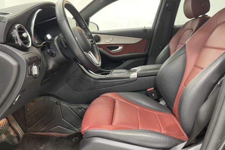 Used Mercedes-Benz GLC Coupe 2023 GLC 260 4MATIC Coupe SUV
