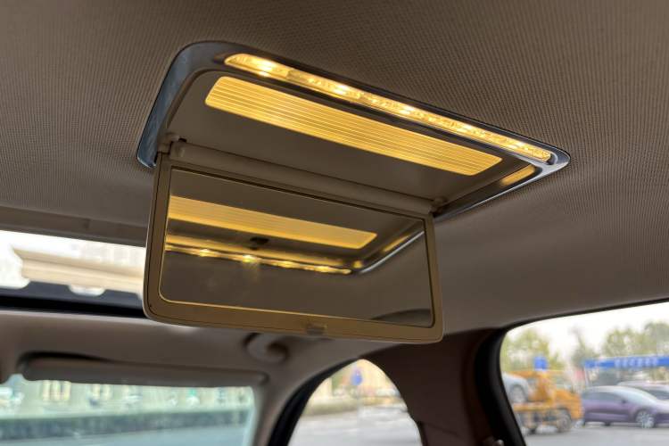 Used Mercedes-Benz E-Class 2019 E 260 L