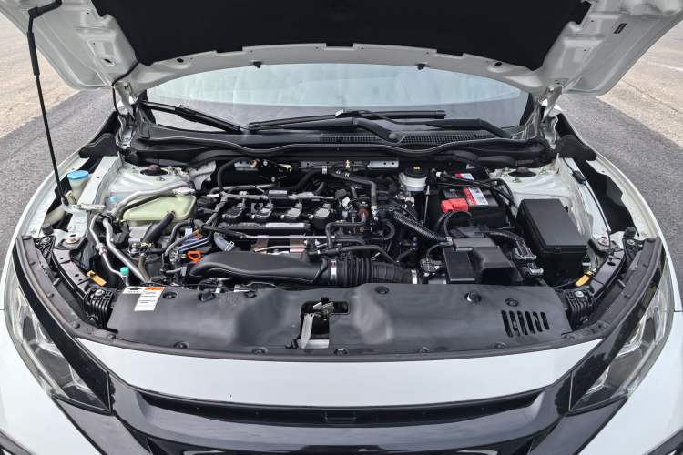 Used Honda Civic 2021 HATCHBACK 220TURBO CVT New Trendsetter
