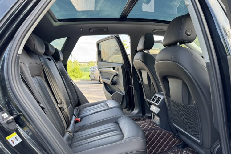 Used Audi Q5L 2022 40T Fashionable and Elegant Model
