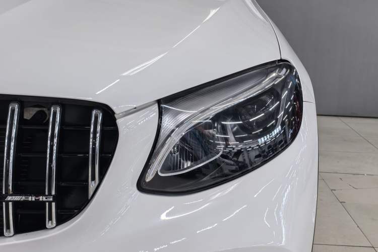 Used Mercedes-Benz GLC 2019 GLC 260 L 4MATIC Dynamic Model
