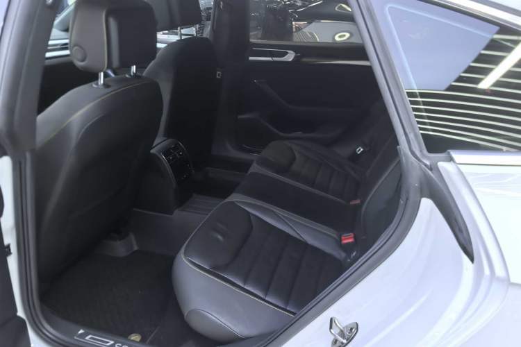 Used Volkswagen FAW-Volkswagen CC 2023 380TSI Striking Edition
