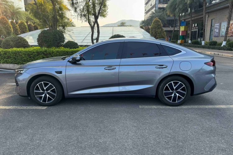 Used BYD Qin L 2025 DM-i Smart Drive 120KM Superior Model