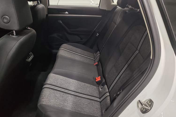 Used Volkswagen Lavida 2018 1.5L Automatic Fashion Edition China V Standard