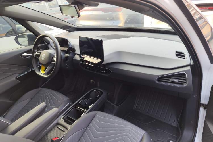Used Volkswagen ID.3 2024 Outstanding Edition
