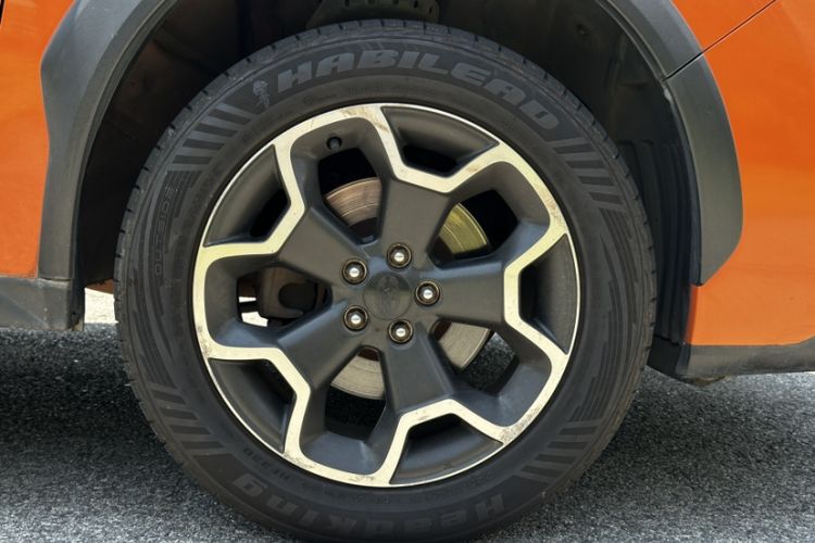 Used Subaru XV 2014 2.0i Comfort Navigation Edition
