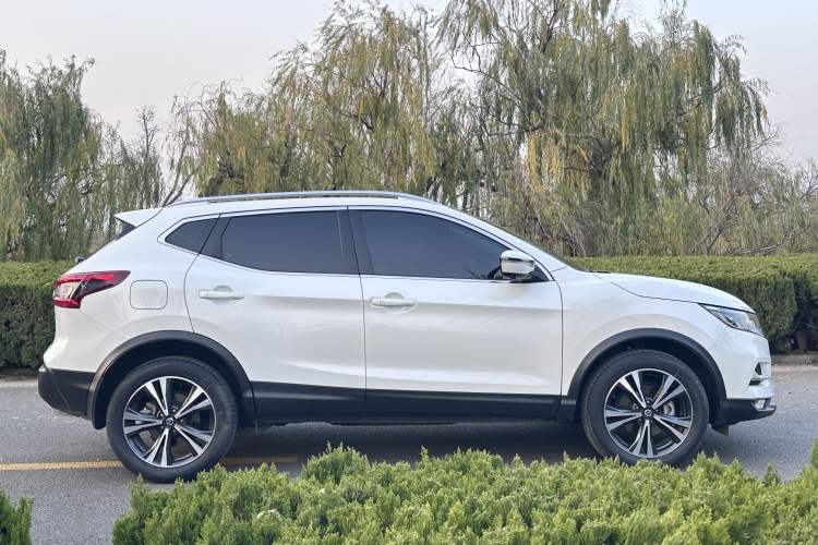 Used Nissan Qashqai 2022 2.0L CVT XV Premier Luxury Edition
