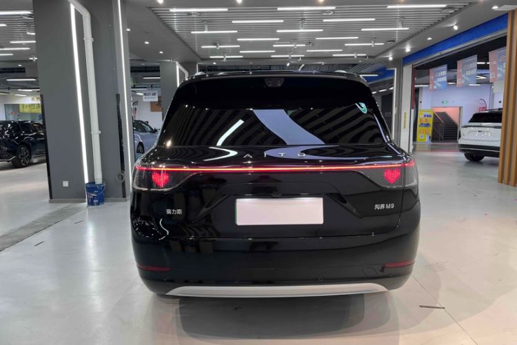 Used Hima AITO M9 2025 Extended-Range Ultra Version 52 kWh 6-Seater
