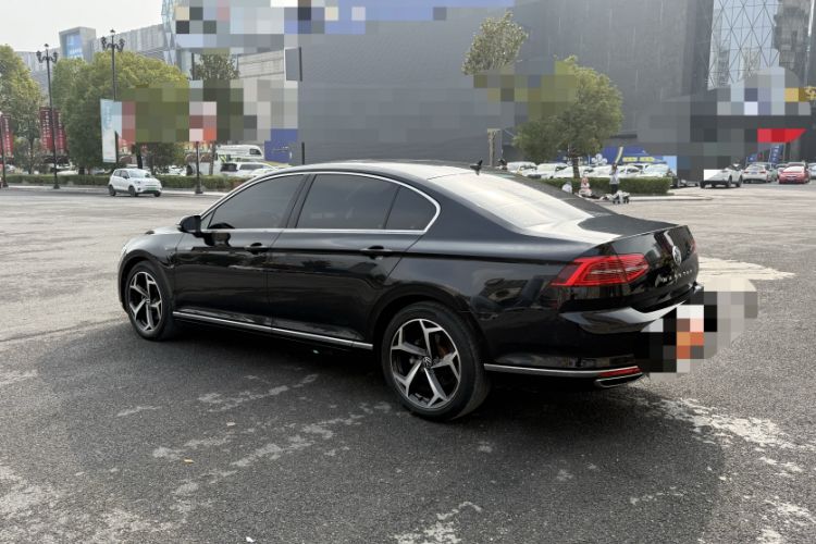 Used Volkswagen Magotan 2019 330TSI DSG Leading Model China VI Standard
