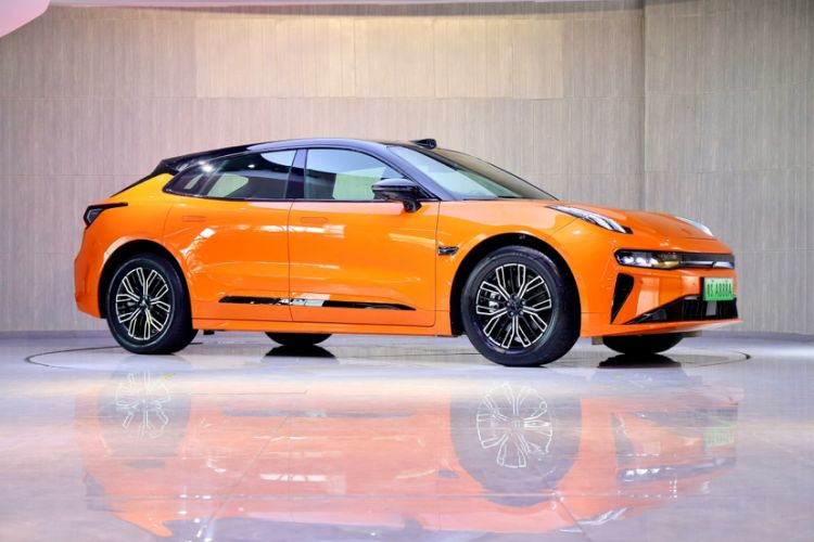 Used Zeekr 001 2025 WE Edition 100 kWh Rear-Wheel Drive
