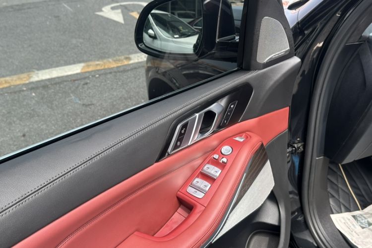 Used BMW X5 2022 Restyled xDrive 40Li M Sport Package
