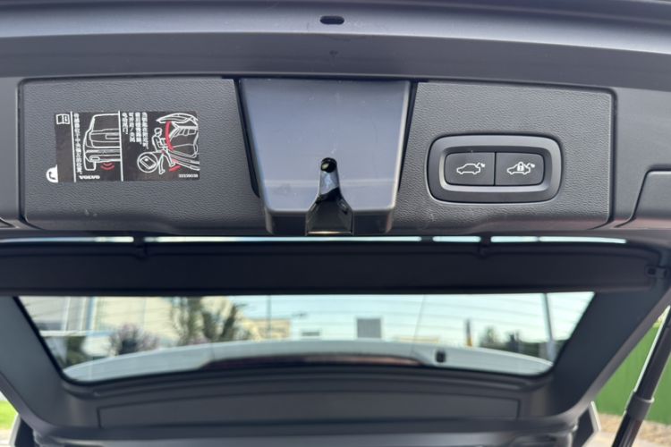 Used Volvo XC60 2020 T5 4x4 Smart Luxury Edition
