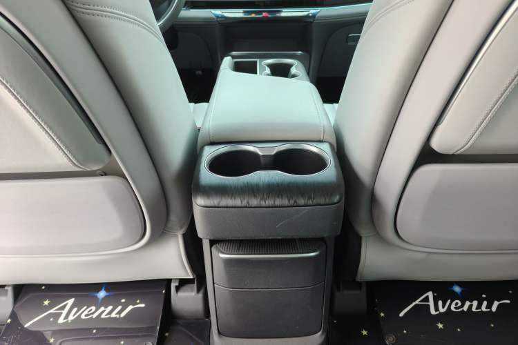 Used Buick GL8 2025 Lu Zun Smart Enjoyment Edition
