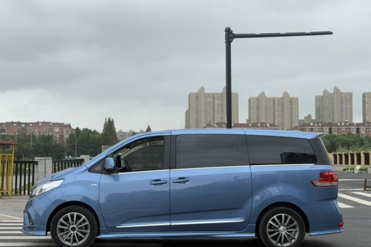 Used SAIC MAXUS G10 2016 2.0T Automatic Fashion Edition
