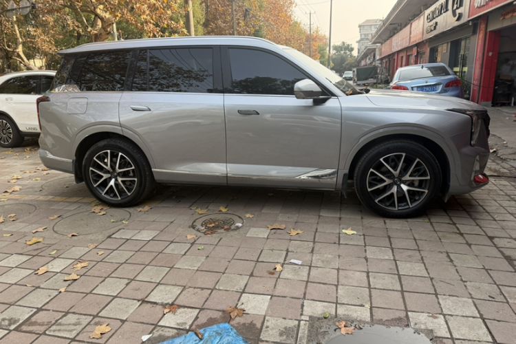 Used GAC Trumpchi GS8 2022 Double-Energy Series 2.0TM Four-Wheel Drive Premium Edition (7 Seats)
