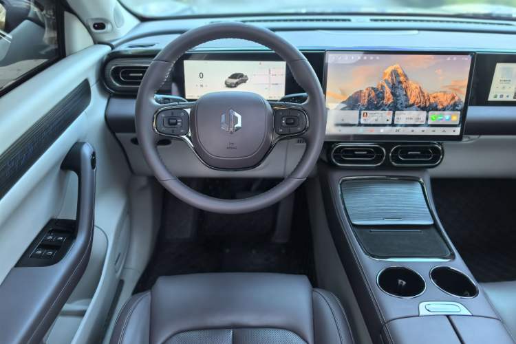 Used Leapmotor C11 2024 All-Electric 580 Luxury Edition
