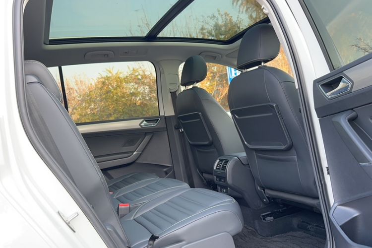 Used Volkswagen Touran 2021 Touran L 280TSI DSG Comfort Edition 7 Seats
