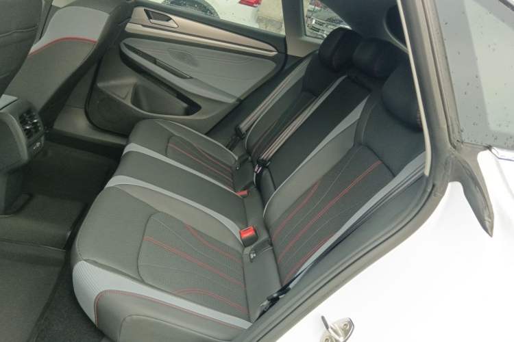 Used Volkswagen Lamando 2024 Lavida L 280TSI DSG Cool & Spicy Edition
