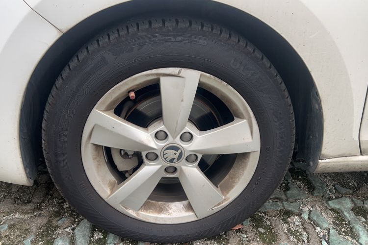 Used Skoda Rapid Spaceback 2018 1.6L Automatic Comfort Edition
