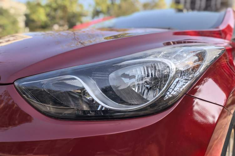 Used Hyundai Elantra (5th Generation / Langdong) 2015 1.6L Automatic Fashion Model
