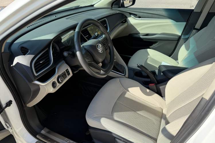 Used Buick GT 2018 15T Dual-Clutch Advanced Model China V Standard
