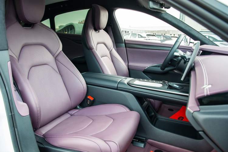 Used  SU7 2024 Four-Wheel Drive Ultra-Long Range Advanced Intelligent Driving Max Edition
