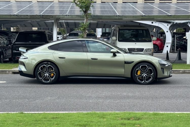 Used  SU7 2024 Four-Wheel Drive Ultra-Long Range Advanced Intelligent Driving Max Edition
