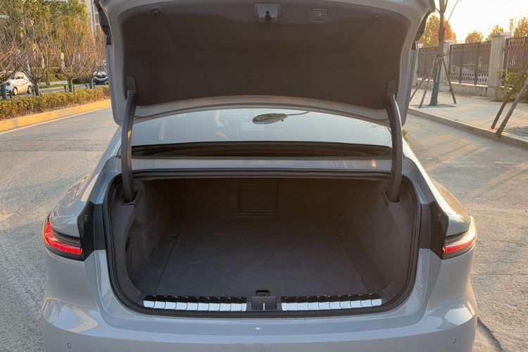 Used Nio ET7 2022 75 kWh
