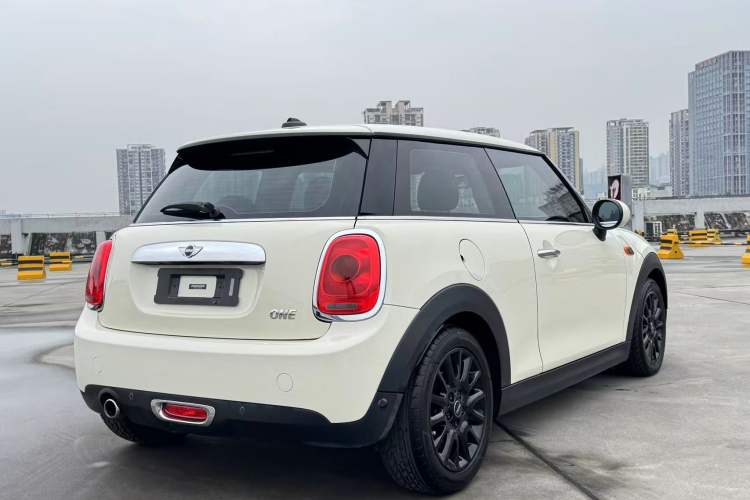 Used  MINI 2014 1.2T ONE+
