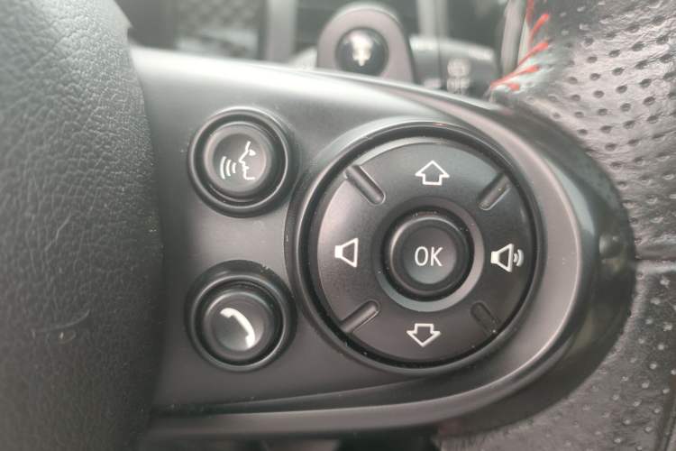 Used  MINI 2016 2.0T COOPER S Five-Door Edition
