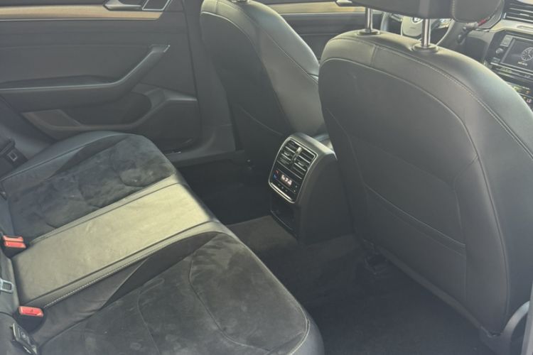 Used Volkswagen FAW-Volkswagen CC 2020 330TSI Huayan Edition China VI Standard
