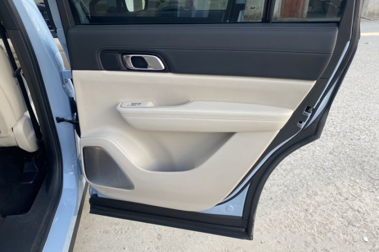 Used Li Auto ONE 2020 Extended-Range 6-Seater Version
